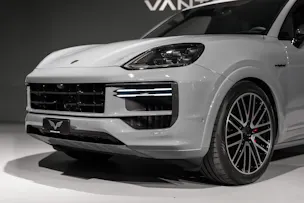 PORSCHE Cayenne 4.0 V8 Turbo E-Hybrid