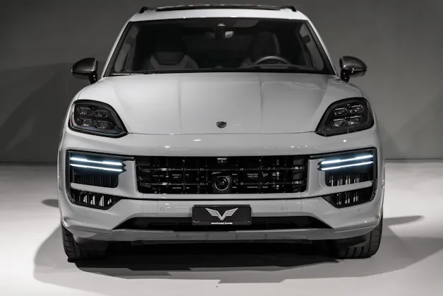 PORSCHE Cayenne 4.0 V8 Turbo E-Hybrid