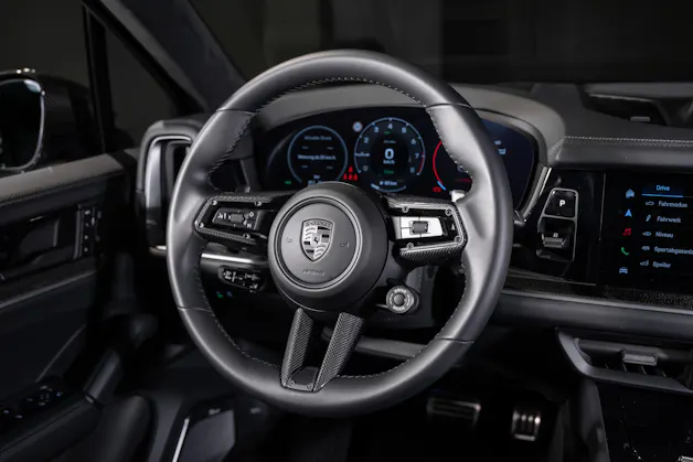 PORSCHE Cayenne 4.0 V8 Turbo E-Hybrid