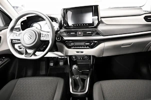 Fahrzeugbild SUZUKI Swift 1.2 Piz Sulai Top Hybrid 4x4