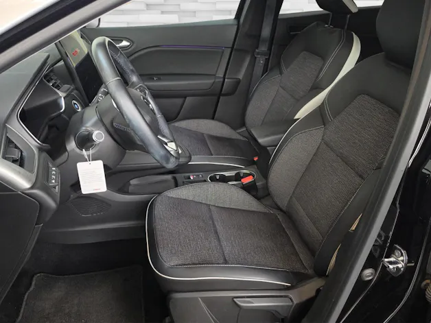 RENAULT Captur 1.6 E-Tech Plug-in Edition One