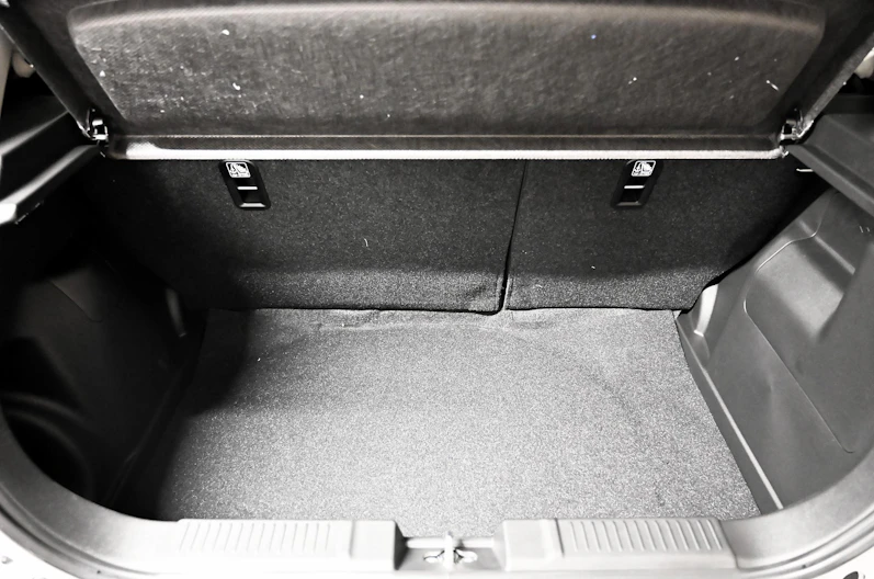 Fahrzeugbild SUZUKI SWIFT