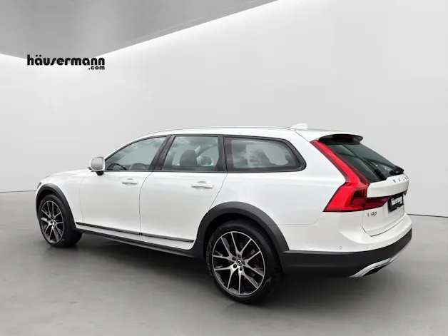 VOLVO V90 Cross Country 2.0 D5 Pro AWD