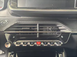 PEUGEOT 208 1.2 PureTech 100 Allure