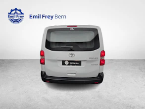https://vehicle.imgix.net/4440330/7d908cf3-4f6b-4035-b6f2-a44e2b6e6128.jpg