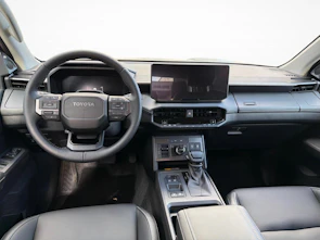 image du véhicule TOYOTA Hilux Double Cab.-Pick-up 2.8 D-4D MHEV 204 Invincible