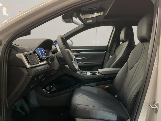 BYD Seal U DM-i Design AWD