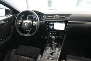 SKODA Superb Combi 1.4 TSI PHEV SportLine DSG
