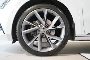 SKODA Superb Combi 1.4 TSI PHEV SportLine DSG