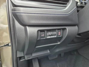 Fahrzeugbild SUBARU Forester Station 2.0i e-Boxer Swiss Plus