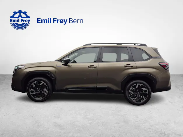 Subaru Forester Station 2.0i e-Boxer Swiss Plus