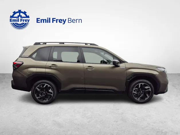Subaru Forester Station 2.0i e-Boxer Swiss Plus