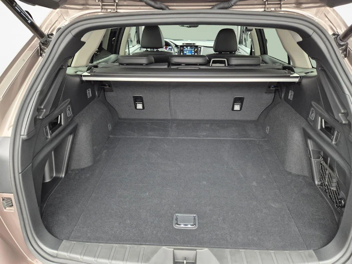 Fahrzeugbild SUBARU OUTBACK