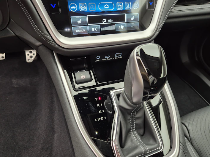 Fahrzeugbild SUBARU OUTBACK