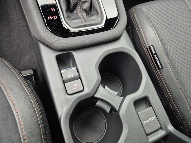 Subaru Forester Station 2.0i e-Boxer Luxury