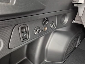 Fahrzeugbild SUBARU Forester Station 2.0i e-Boxer Luxury