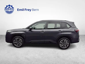 Fahrzeugbild SUBARU Forester Station 2.0i e-Boxer Luxury