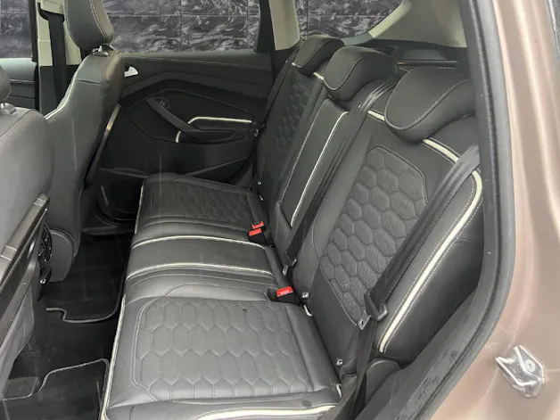 FORD Kuga 2.0 TDCi 180 Vignale