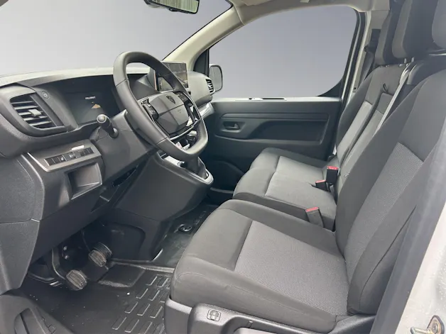 PEUGEOT Expert Kaw. Standard 2.2 BlueHDi 150 S/S