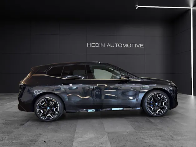 BMW iX xDrive40