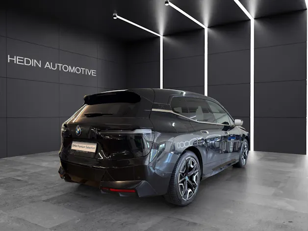 BMW iX xDrive40