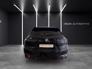 BMW iX xDrive40