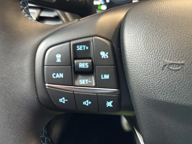 FORD Fiesta 1.0 EcoB Hybrid Active X