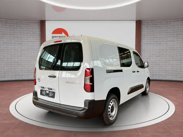 Toyota PROACE CITY Van L2 1.2 Active