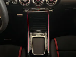 MERCEDES-BENZ GLA 35 AMG 4matic