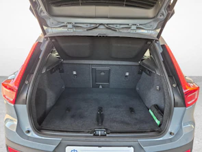 immagine del veicolo VOLVO XC40 2.0 B4 MH Ultimate Dark AWD