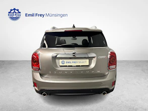 https://vehicle.imgix.net/4440449/08b32b9a-cd78-409f-a7b0-e3490c5d53a1.jpg