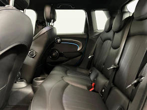 immagine del veicolo MINI F55 2.0i Cooper S