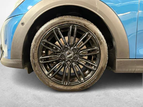 immagine del veicolo MINI F55 2.0i Cooper S