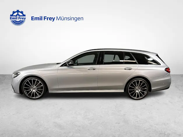MERCEDES-BENZ E 220 d AMG Line 4matic Kombi