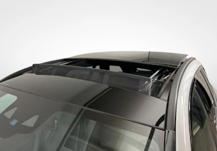 https://vehicle.imgix.net/4440461/9f9034ae-2978-4aa7-b86f-b332f65d0990.jpg