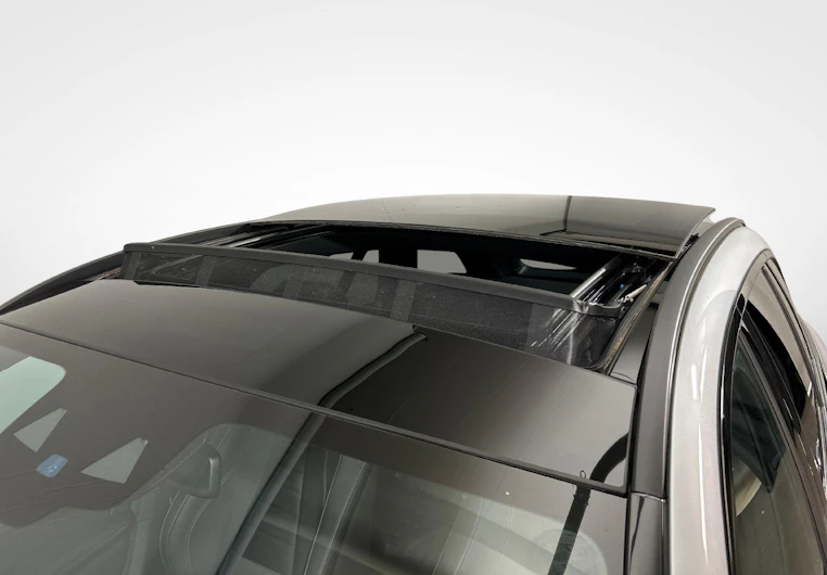 image du véhicule MERCEDES-BENZ E 220