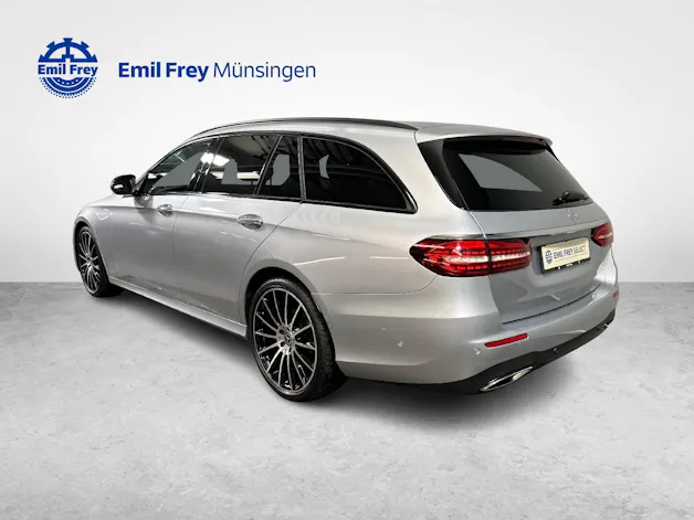 MERCEDES-BENZ E 220 d AMG Line 4matic Kombi