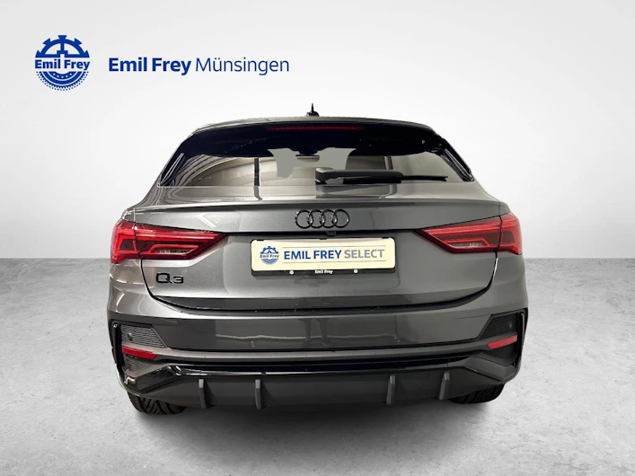Fahrzeugbild AUDI Q3