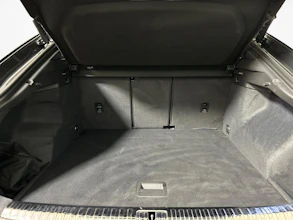 https://vehicle.imgix.net/4440462/5950e744-8e02-4bc5-a61a-6164f5f7b19f.jpg
