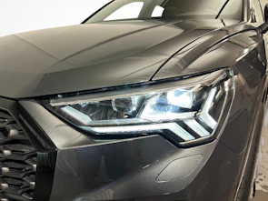 Fahrzeugbild AUDI Q3 Sportback 1.5 35 TFSI S line S-Tronic