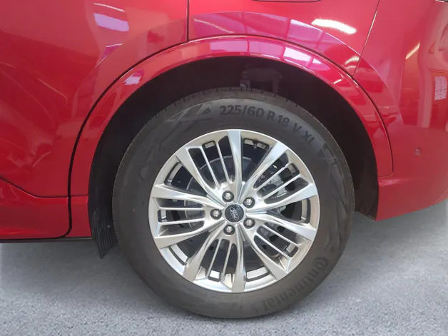 FORD Kuga 2.5 Hybrid Vignale 4x4