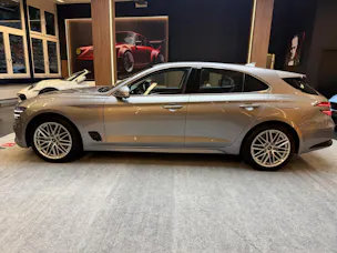 Genesis G70 Shooting Brake 2.0T Premium
