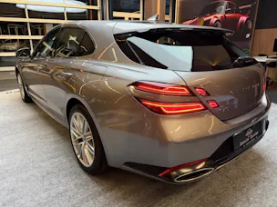 Genesis G70 Shooting Brake 2.0T Premium
