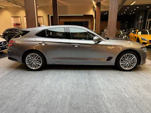 Genesis G70 Shooting Brake 2.0T Premium