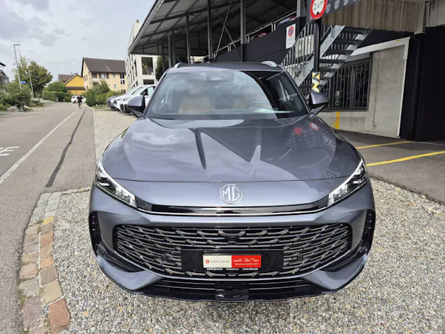 MG HS 1.5 Hybrid Luxury