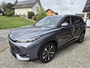 MG HS 1.5 Hybrid Luxury