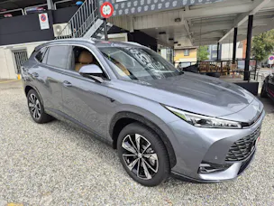 MG HS 1.5 Hybrid Luxury