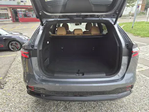 MG HS 1.5 Hybrid Luxury