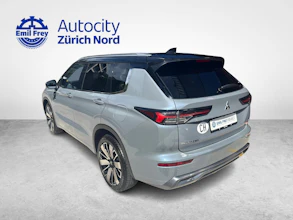 https://vehicle.imgix.net/4440506/04ebbe4a-1ed4-4745-a863-a2d2391f007b.jpg