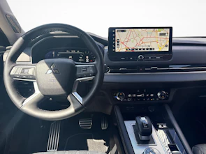 Fahrzeugbild MITSUBISHI Outlander 2.4 PHEV Instyle 4x4